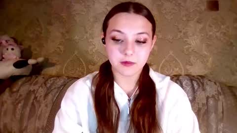 Snapshot of earlenegadsden chatting on February 5, 3:05 pm Yuni online show from February 5, 3:05 pm