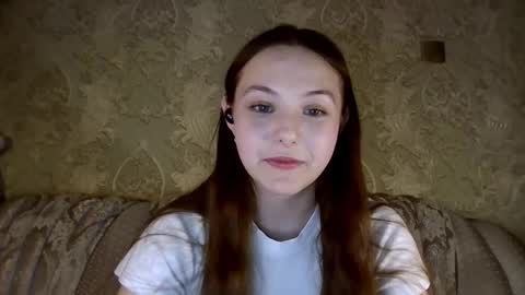 Snapshot of earlenegadsden chatting on February 9, 4:55 pm Yuni online show from February 9, 4:55 pm