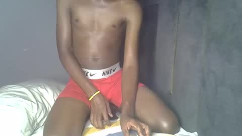 Snapshot of easternbaby chatting on May 6, 10:48 pm Hot Baby online show from May 6, 10:48 pm