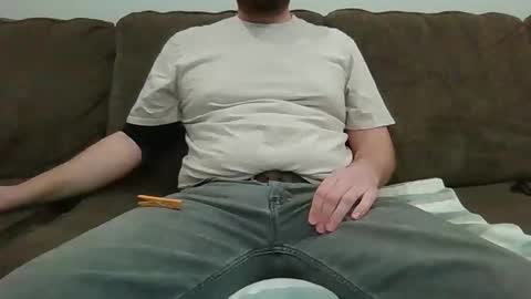 Snapshot of easy555555 chatting on February 8, 11:08 pm easy555555 online show from February 8, 11:08 pm