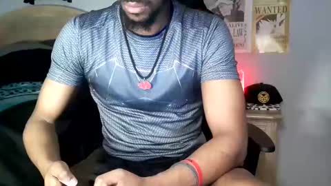 TWITTER   INSTAGRAM    easybreezy20   ONLINE 1230 AM TO 7AM online show from October 22, 5:30 am