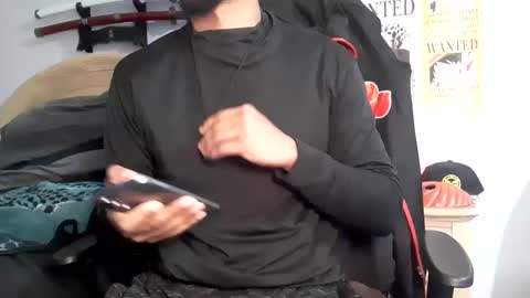 TWITTER   INSTAGRAM    easybreezy20   ONLINE 1230 AM TO 7AM online show from December 15, 5:55 am