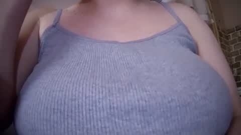 Snapshot of easysmart000 chatting on March 15, 3:29 pm easysmart000 online show from March 15, 3:29 pm