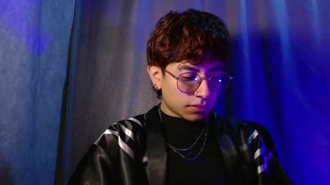 eather_luxury online show from December 22, 7:21 pm