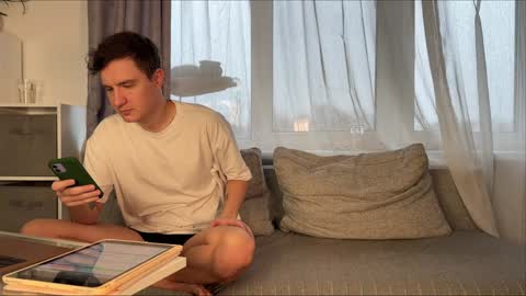 Custom content and video calls are available as well  online show from November 24, 6:13 am