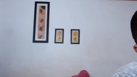 Laraand Drake online show from November 1, 8:16 am