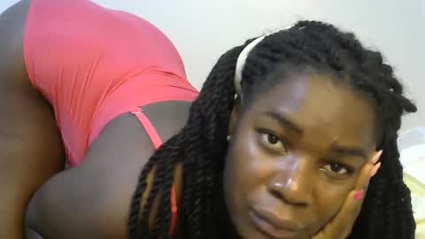 ebbonydream online show from May 2, 8:47 pm