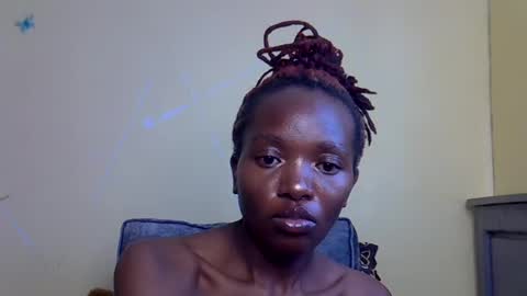 Snapshot of eboniana chatting on July 14, 9:25 am eboniana online show from July 14, 9:25 am