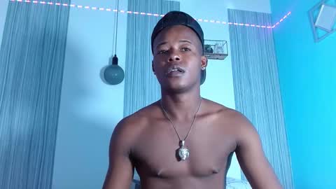 Chris Palaz  online show from November 27, 6:43 pm