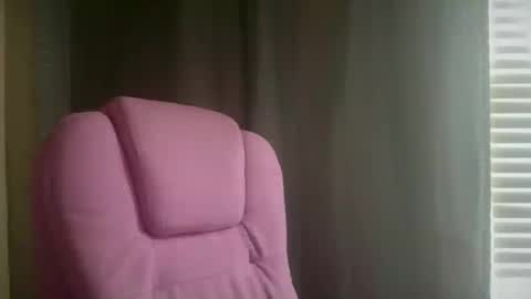 Snapshot of ebony8ivory chatting on June 25, 6:34 pm americnbarbie online show from June 25, 6:34 pm