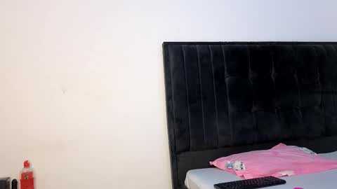 Snapshot of ebony_arya chatting on October 21, 6:52 pm Arya online show from October 21, 6:52 pm