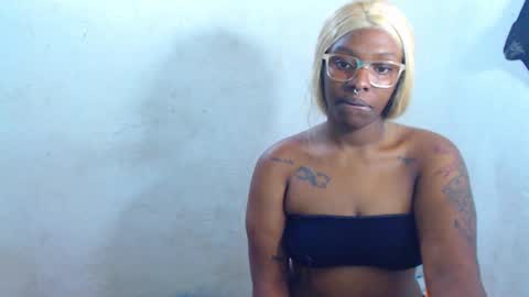 chayna smith online show from December 22, 7:31 pm
