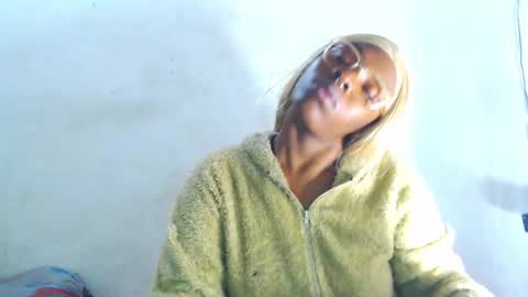 chayna smith online show from December 24, 3:38 am