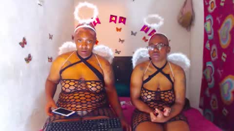 chayna smith online show from November 17, 3:45 am