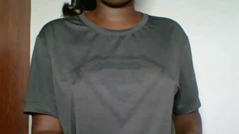 Snapshot of ebony_choco2 chatting on February 1, 7:29 am ebony choco2 online show from February 1, 7:29 am