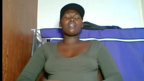 Snapshot of ebony_choco2 chatting on April 2, 12:03 pm ebony choco2 online show from April 2, 12:03 pm