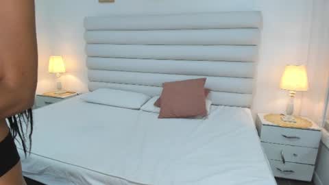 ebony_claren online show from July 7, 7:40 pm