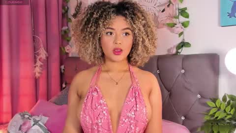 isa online show from March 6, 10:17 pm