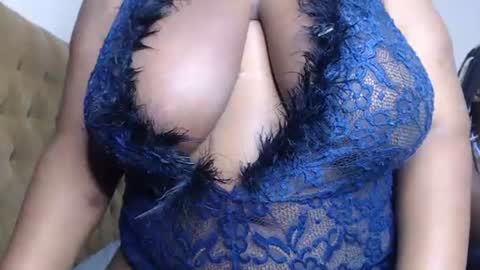 ebony_doll5 online show from July 9, 4:55 pm
