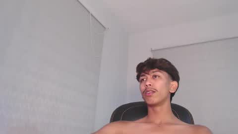 Snapshot of ebony_fuckboy chatting on September 10, 8:09 pm ebony_fuckboy online show from September 10, 8:09 pm