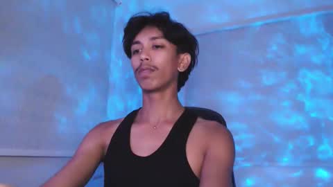 Snapshot of ebony_fuckboy chatting on October 26, 7:31 pm ebony_fuckboy online show from October 26, 7:31 pm