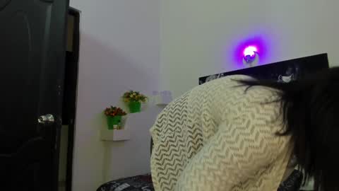 Snapshot of ebony_katterin chatting on February 3, 7:10 pm ebony_katterin online show from February 3, 7:10 pm