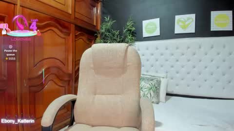 ebony_katterin online show from October 12, 11:31 am