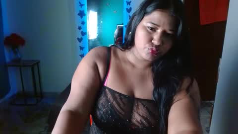 ebony_luna1 online show from December 5, 7:21 pm
