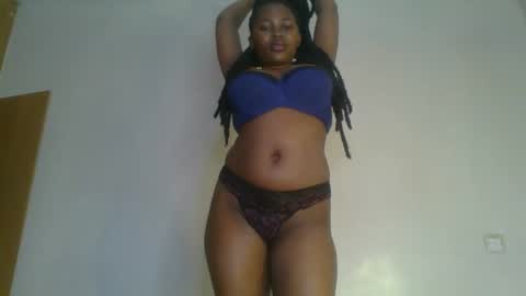 ebony_meeky online show from September 27, 5:18 pm