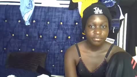 ebony_nita online show from March 14, 7:19 pm