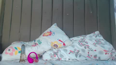 Snapshot of ebony_petite01 chatting on March 1, 6:35 am EBONY PETITE online show from March 1, 6:35 am