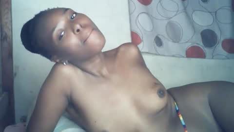 ebony_phoenix12 online show from October 21, 2:01 am