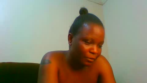 Snapshot of ebony_shan_ chatting on July 9, 4:00 pm Shanny online show from July 9, 4:00 pm