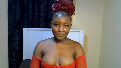Snapshot of ebonybarbieee chatting on June 12, 9:46 pm Barbie online show from June 12, 9:46 pm