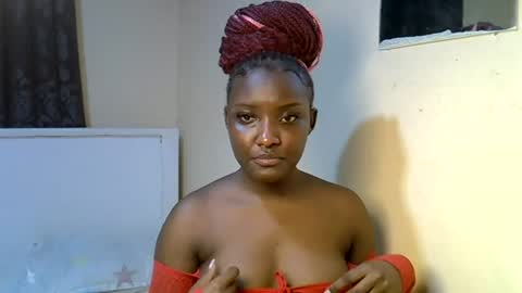 Snapshot of ebonybarbieee chatting on June 25, 8:46 pm Barbie online show from June 25, 8:46 pm