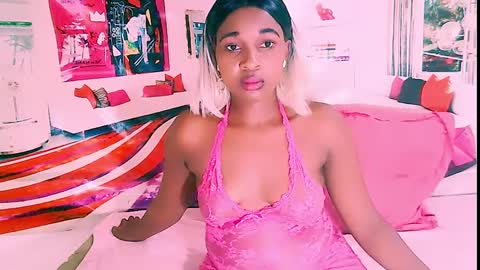 Snapshot of ebonyblisss chatting on February 25, 12:58 am Tamia online show from February 25, 12:58 am