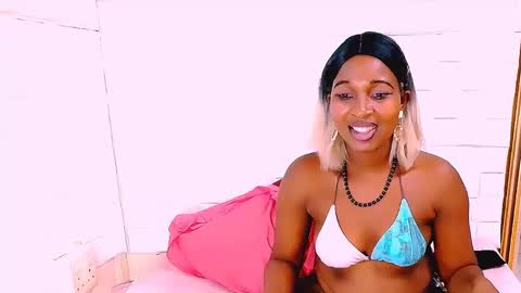 Snapshot of ebonyblisss chatting on February 26, 9:58 pm Tamia online show from February 26, 9:58 pm