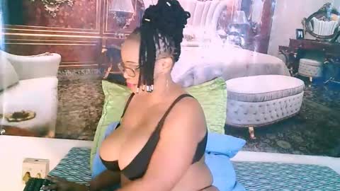 Snapshot of ebonyblooom69 chatting on September 19, 7:10 am ebonyblooom69 online show from September 19, 7:10 am