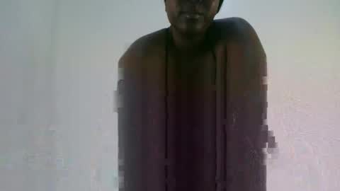 Snapshot of ebonyboutilicious chatting on January 17, 4:11 pm Loreina online show from January 17, 4:11 pm