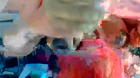 Lyn online show from May 28, 7:38 am