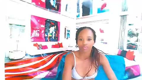 Snapshot of ebonycreamy69 chatting on December 4, 9:02 pm Nova online show from December 4, 9:02 pm