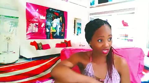 Snapshot of ebonycreamy69 chatting on December 5, 1:17 pm Nova online show from December 5, 1:17 pm