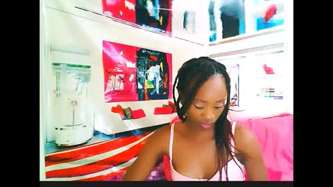 Snapshot of ebonycreamy69 chatting on December 6, 10:16 am Nova online show from December 6, 10:16 am