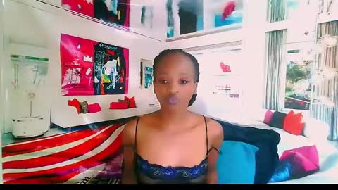 Snapshot of ebonycreamy69 chatting on December 19, 9:28 pm Nova online show from December 19, 9:28 pm