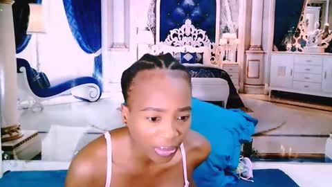 Snapshot of ebonycreamy69 chatting on February 20, 6:59 am Nova online show from February 20, 6:59 am