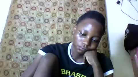 Snapshot of ebonycutegal4 chatting on March 2, 4:53 pm MELLEN online show from March 2, 4:53 pm