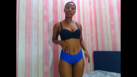 ebonyfirexx4u online show from January 19, 6:17 am