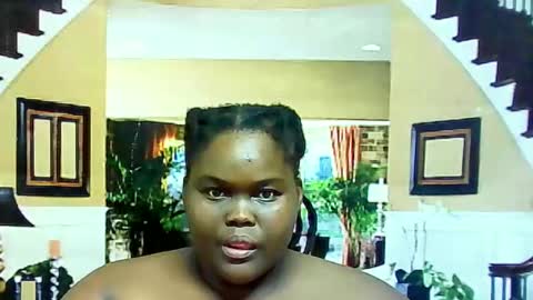 ebonyhotbuns4u2luv online show from February 10, 6:20 am