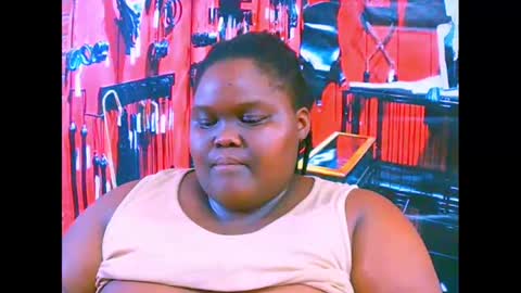 ebonyhotbuns4u2luv online show from October 25, 8:33 am