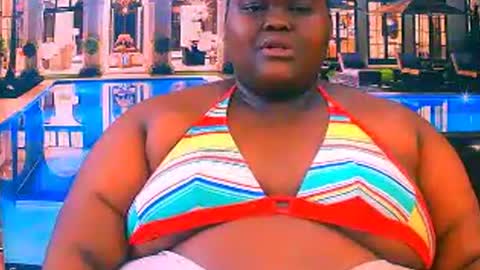 Snapshot of ebonyhotbuns4u2luv chatting on June 27, 7:02 am ebonyhotbuns4u2luv online show from June 27, 7:02 am